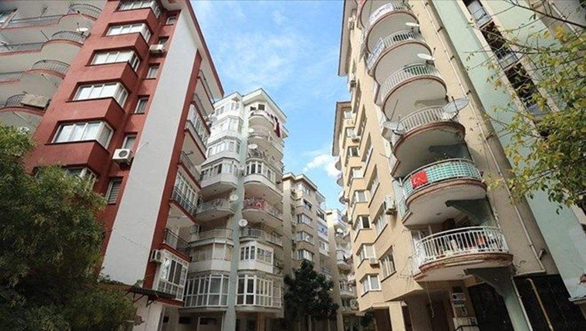 İzmir'de depremin ardından kiralık ev kalmadı