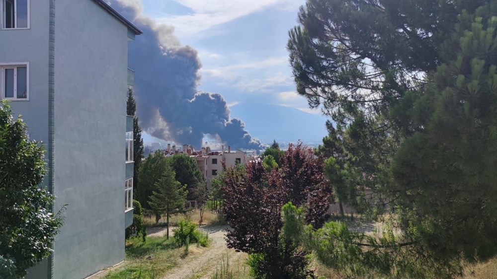 Bursa İnegöl'de fabrika yangını (Alevler 9 fabrikaya daha sıçradı) - 8