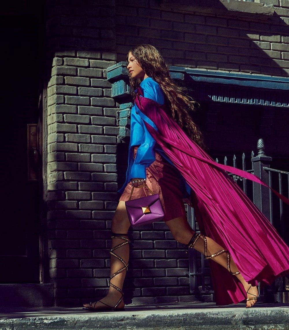 Yıldız oyuncu Zendaya moda devi için kamera karşısında - 3