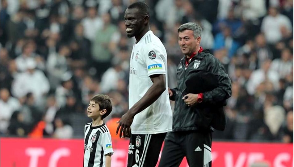 Beşiktaş Antalyaspor kamp kadrosu açıklandı: Omar Colley ve Salih Uçan alınmadı