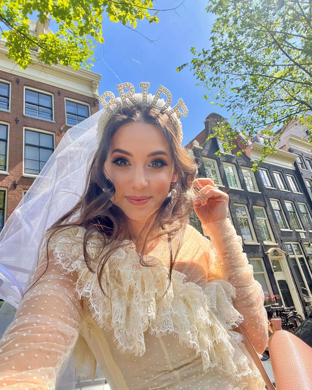 Karsu Dönmez bekarlığa veda partisi yaptı - 4