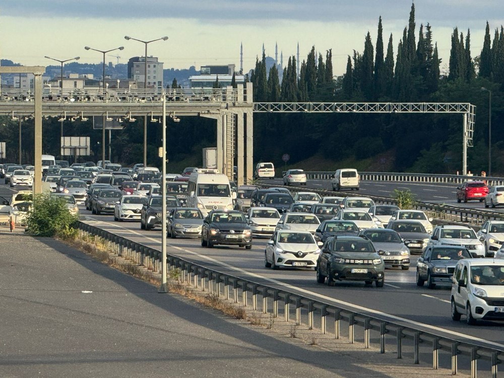 İstanbul çıkışlarında Kurban Bayramı yoğunluğu - 6