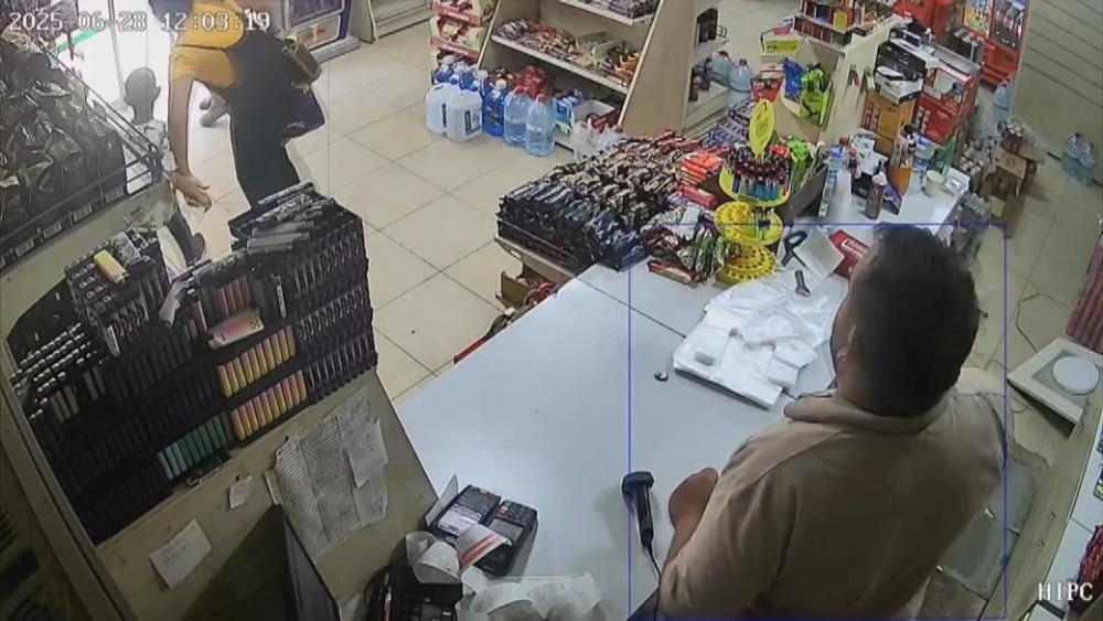 Hatay'da deprem korkusu yaşatan patlama: Markette panik yaşandı - 3
