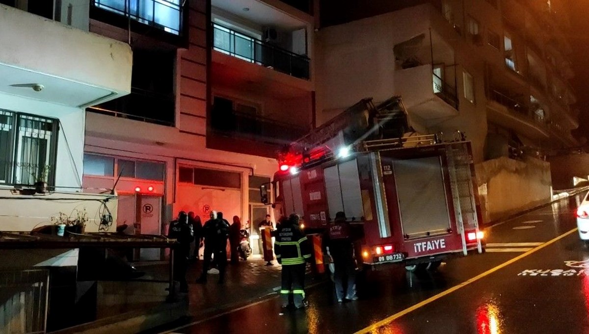 Meraklı komşular yangını izlerken zehirlendi