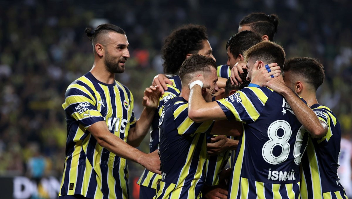 Fenerbahçe, UEFA Avrupa Ligi'nde gruplara kaldı