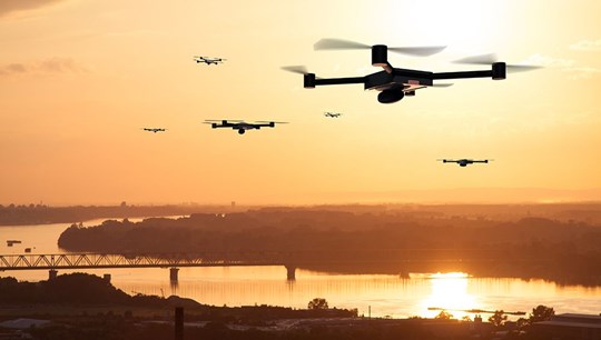 Avustralya'da sosyal mesafe dronlarla takip edilecek