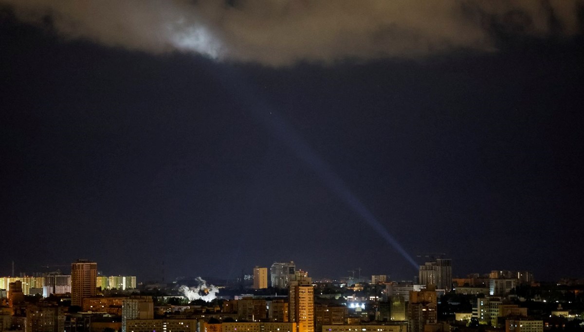 Rusya Lviv'deki enerji altyapısını vurdu Rusya Lviv'deki enerji altyapısını vurdu