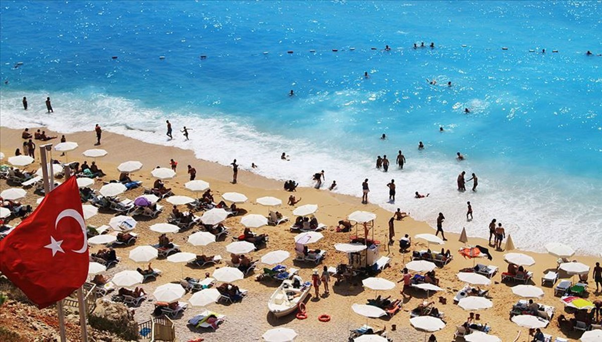 Türkiye'ye 7 ayda rekor turist Türkiye'ye 7 ayda rekor turist