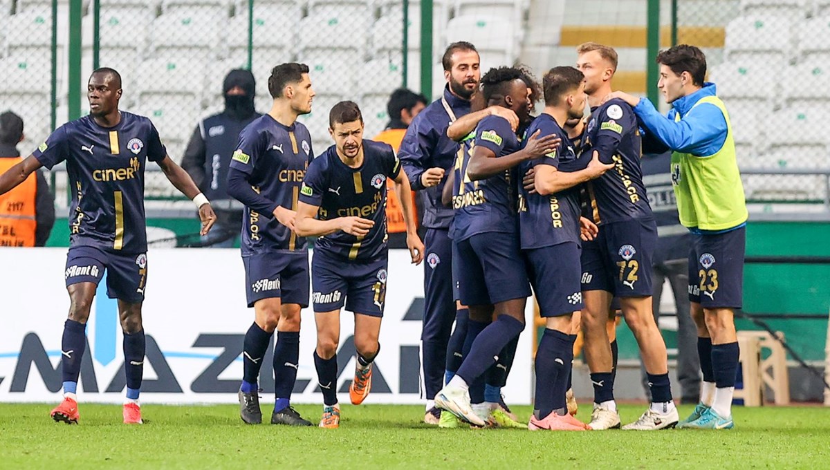 Kasımpaşa, Atakaş Hatayspor'u ağırlayacak