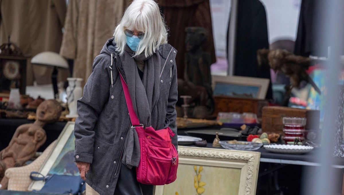 Belçika'da maske zorunluluğu geri geldi