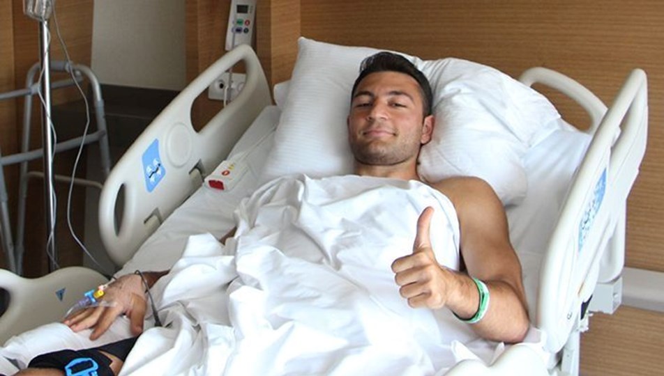 Beşiktaşlı futbolcu Emrecan Uzunhan, ameliyat edildi - Son Dakika Spor Haberleri | NTV Spor&Skor