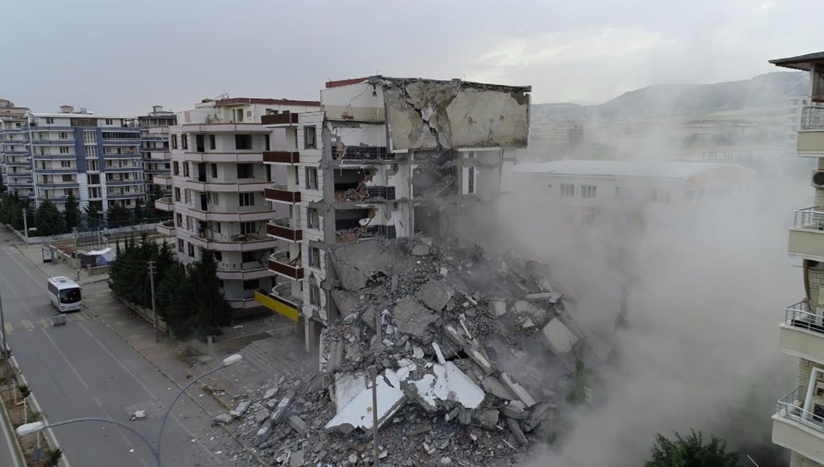 Deprem bölgesindeki elektrik ve doğalgaz borçları silinecek