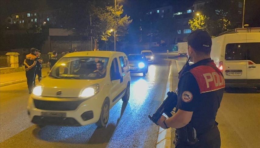 Esenyurt'ta suikast silahı ele geçirildi