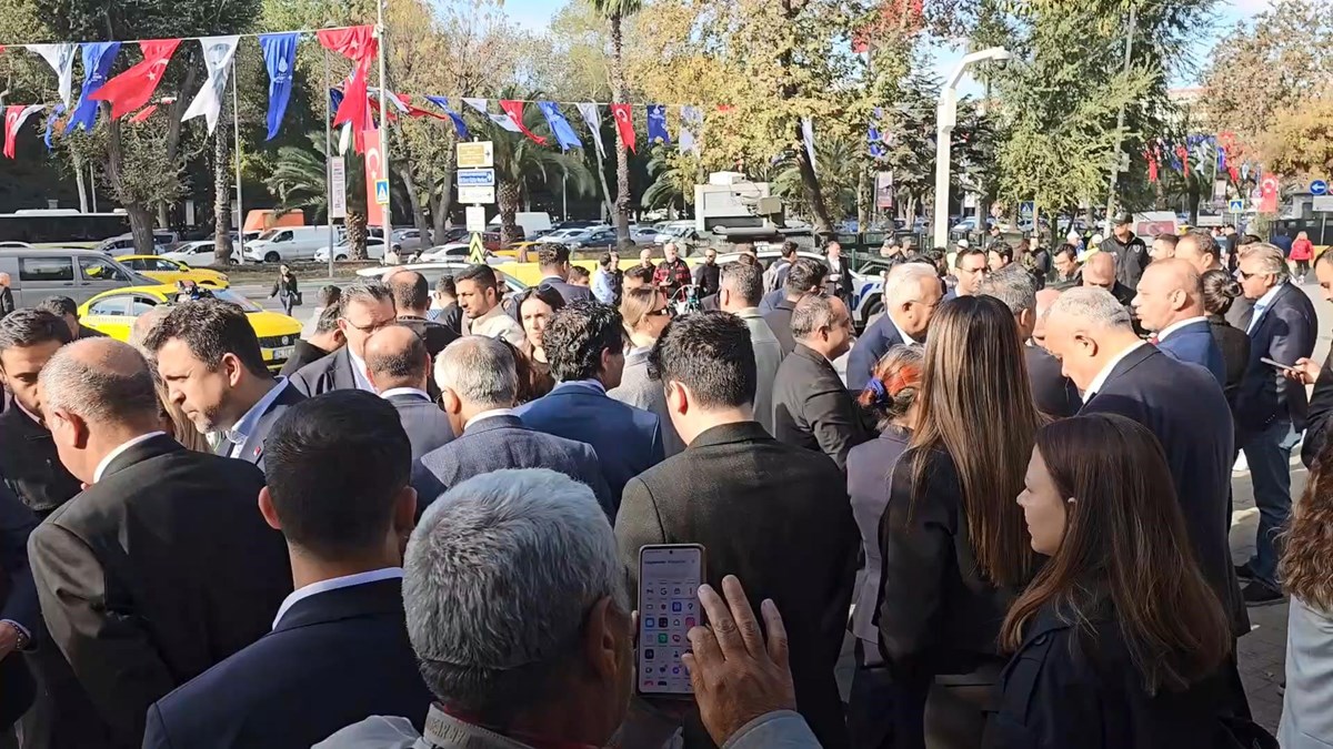 Özer Özer