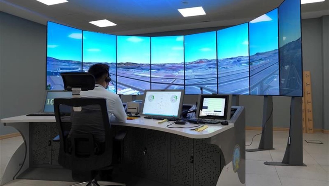 Milli simülatör üçlü pist operasyonları için hazır