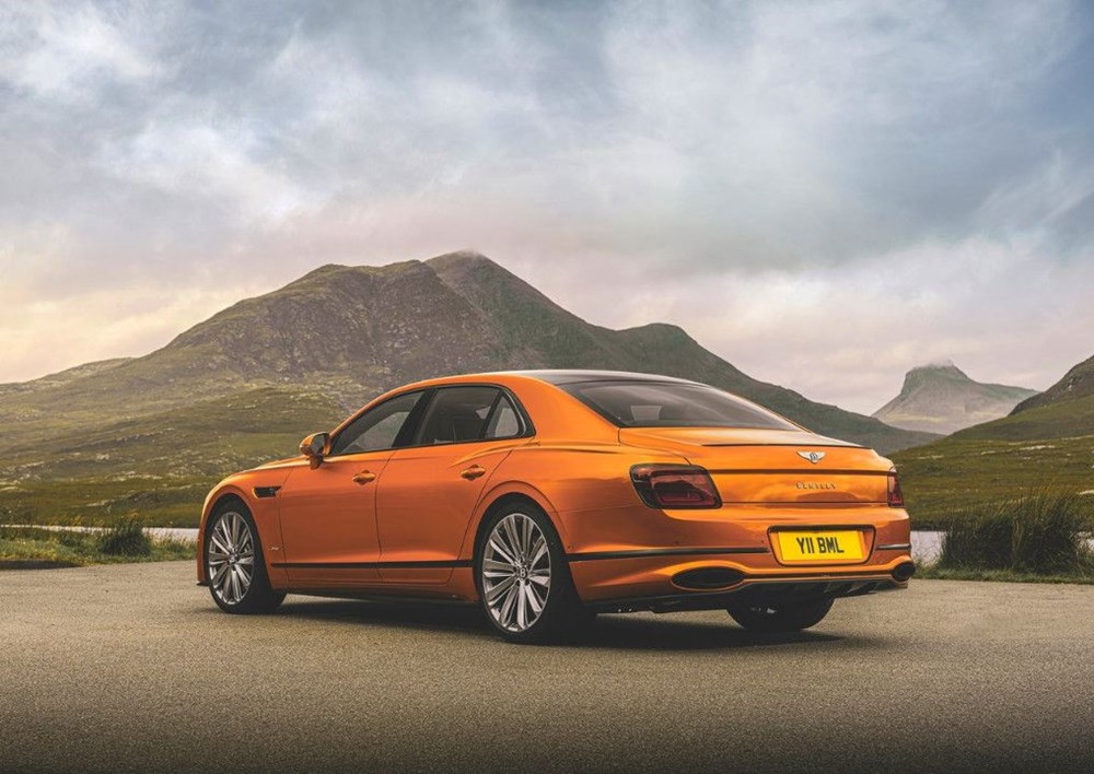 Bentley'den yeni Flying Spur Speed - 3