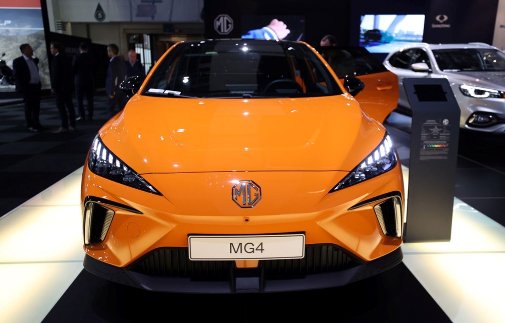 Milyonluk otomobiller görücüye çıktı - 47