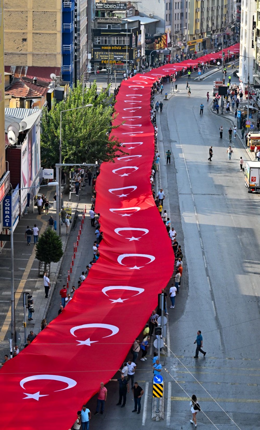 İzmir’dekurtuluş coşkusu (350 metrelik dev bayrak açıldı) - 8