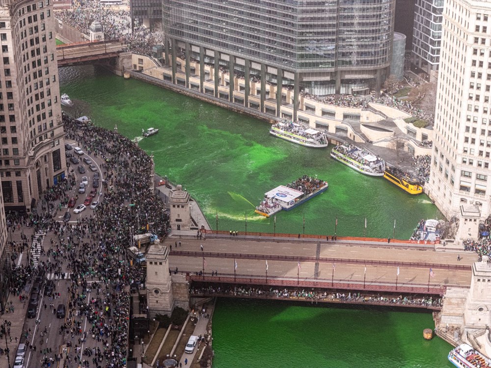ABD'de Aziz Patrick Günü coşkusu: Chicago Nehri yeşile büründü 81 4Isx5fWwG0Sf 0RXIF15Sw