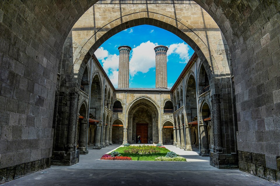 Erzurum'a gelenler tarih ve kültür yolculuğuna çıkıyor - 1