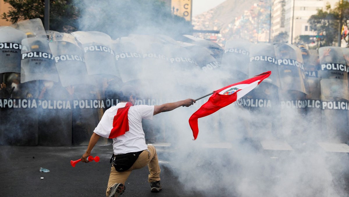 Peru'da hükümet karşıtı protestolarda can kaybı 6'ya yükseldi