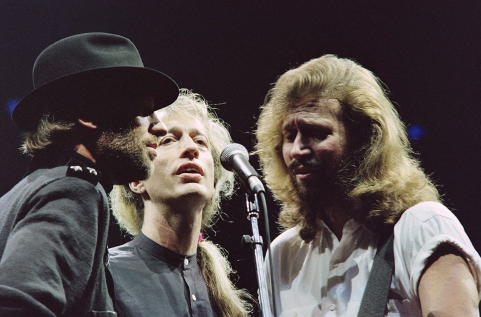 Ridley Scott yönetecek: Bee Gees grubunun filmi geliyor - 1