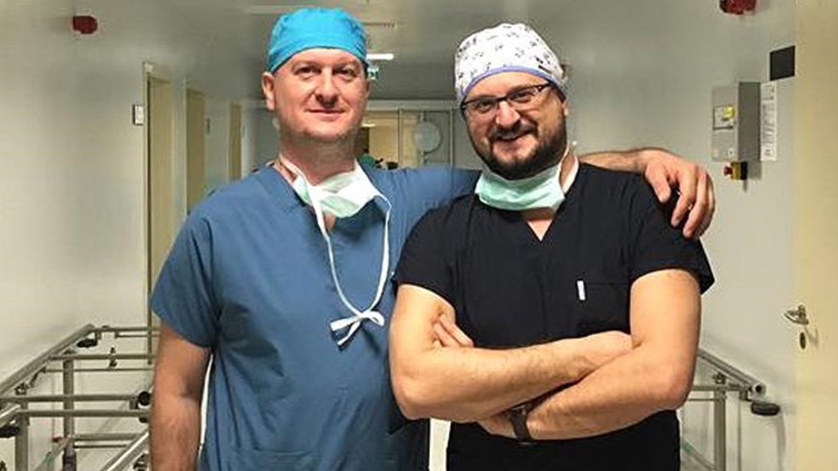 Beyin Cerrahi Kardesler Ayni Hastanede Gorev Yapiyor Saglik Haberleri Ntv