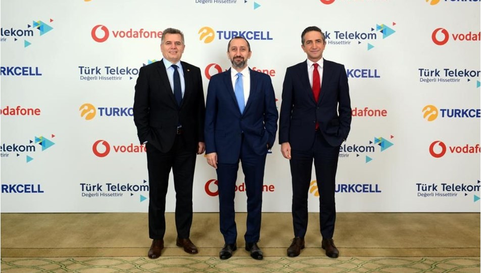 Turkcell, Türk Telekom ve Vodafone'dan yerli uygulamalar için işbirliği