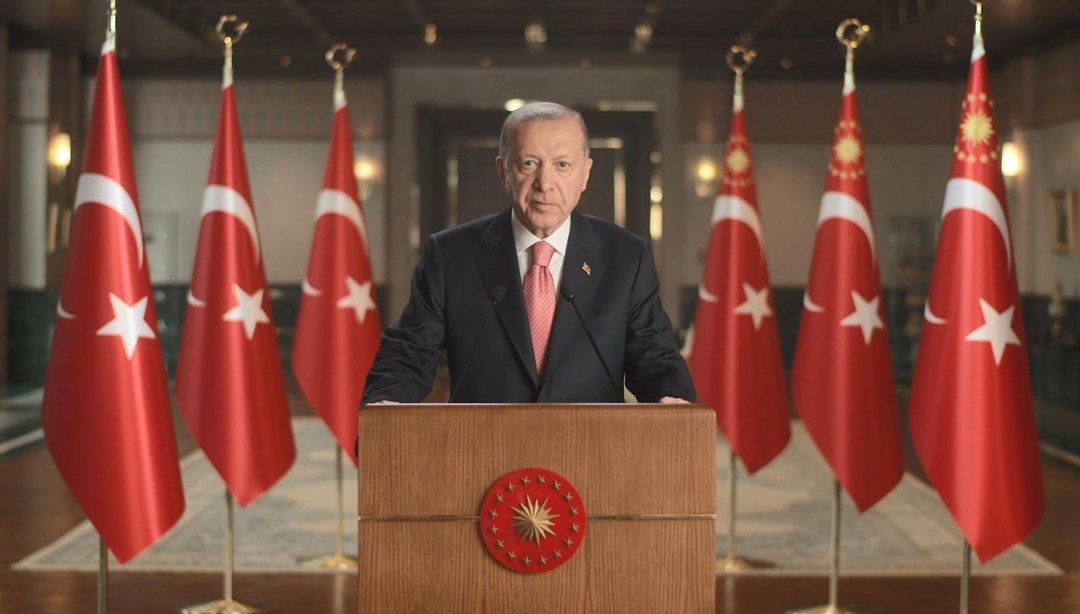 Cumhurbaşkanı Erdoğan: Sosyal medya, demokrasi için ana tehdit kaynaklarından biri