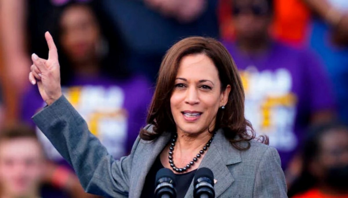 Kamala Harris'ten yeniden adaylık sinyali