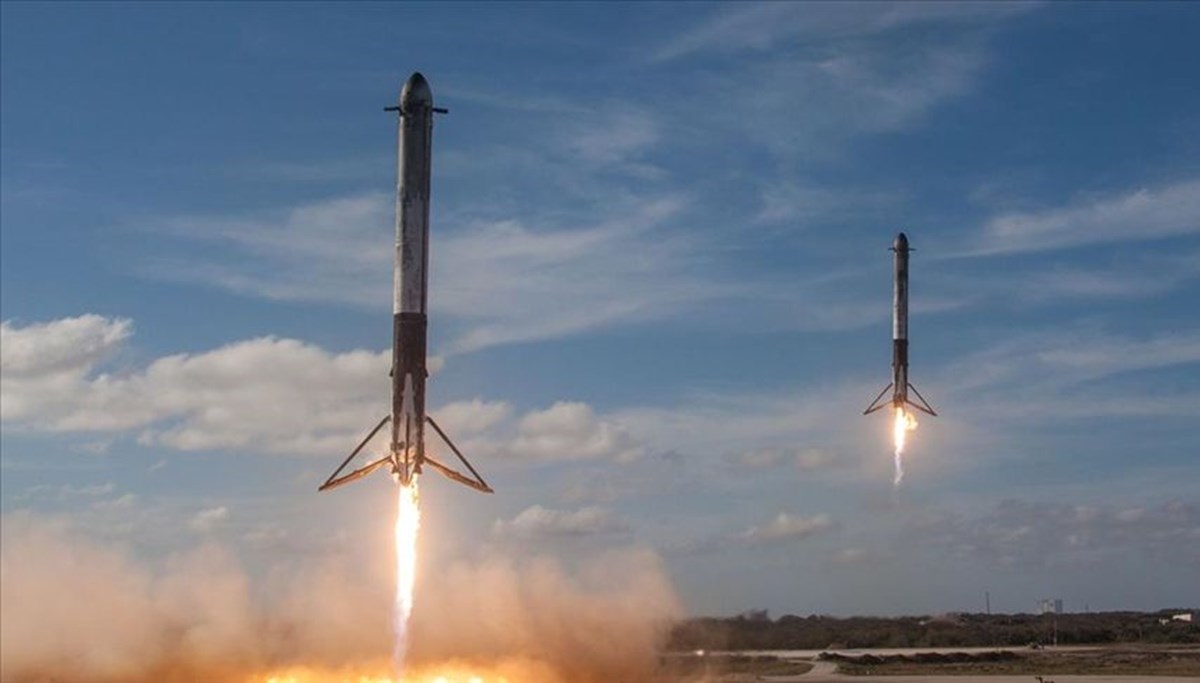 SpaceX roketinin parçası Washington'a düştü