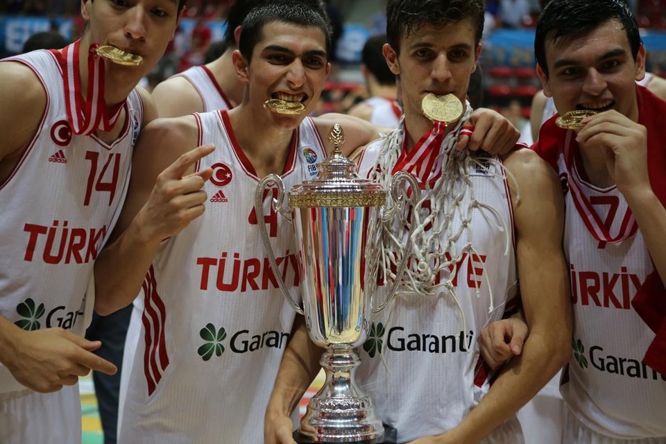 Türkiye, Avrupa Genç Erkekler  Basketbol şampiyonasında ikinci oldu - 3