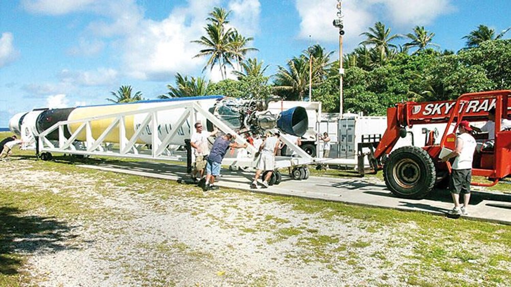 SpaceX'te çalışan Türk mühendis: Adada aç kaldık