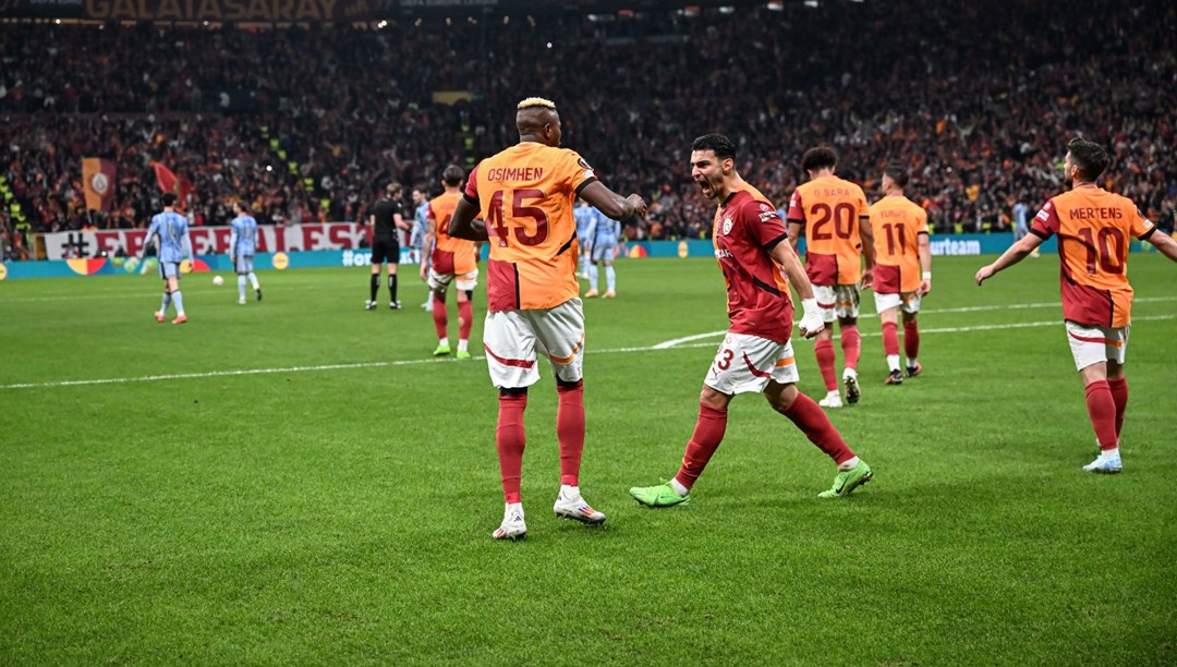 Galatasaray - AZ Alkmaar (Canlı anlatım)