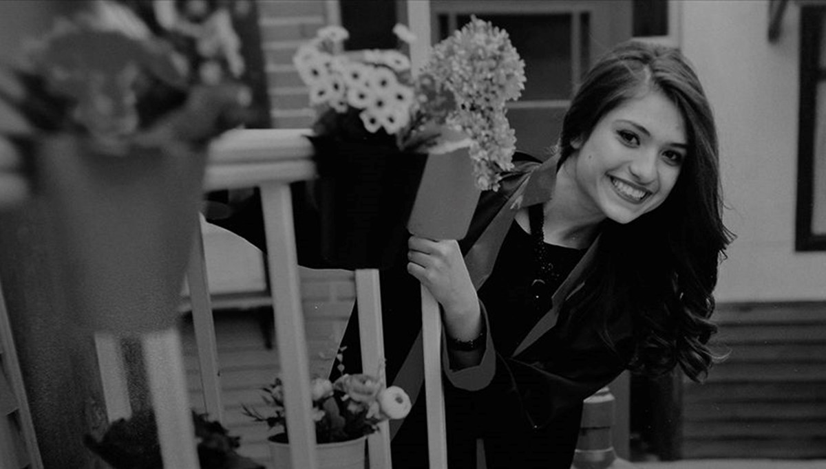 Şehit Aybüke öğretmenin adı memleketindeki kültür merkezinde yaşatılıyor Şehit Aybüke öğretmenin adı memleketindeki kültür merkezinde yaşatılıyor