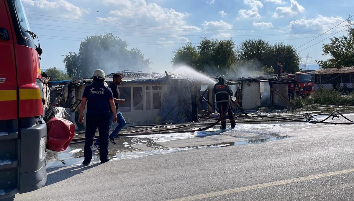 Sakarya'da akraba kavgası: 2 çocuk tüfekle vurularak yaralandı