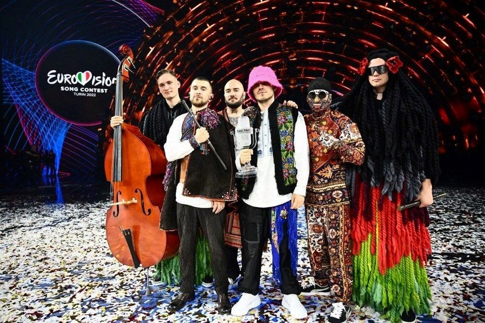 Eurovision'u kazanan Ukraynalı müzik grubu Kalush, kupalarını Ukrayna Savaşı'na destek olmak için sattı - 6