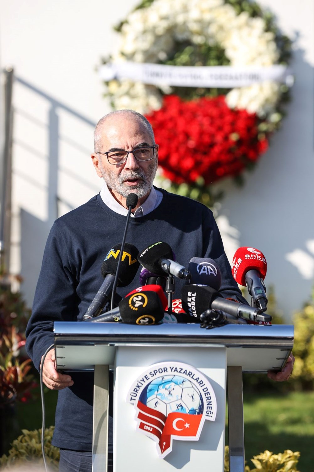 Halit Kıvanç son yolculuğuna uğurlandı - 3