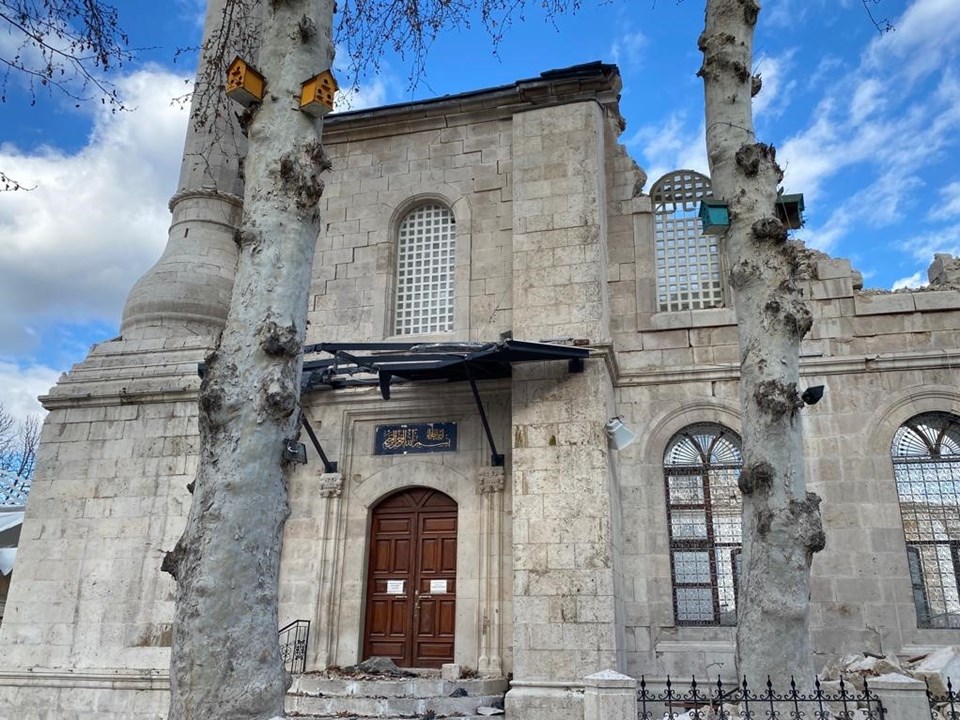 Depremde yıkılan Teze Cami restore edilecek - 1