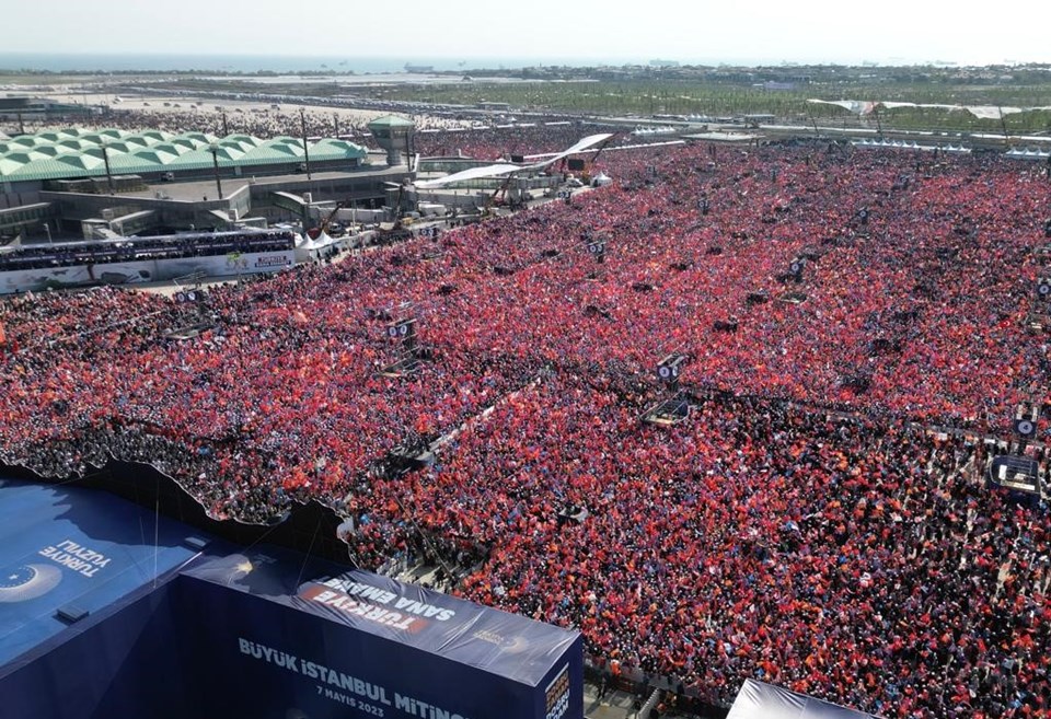 AK Parti İstanbul mitingi | Cumhurbaşkanı Erdoğan: İstanbul 'evet' derse bu iş biter - 1