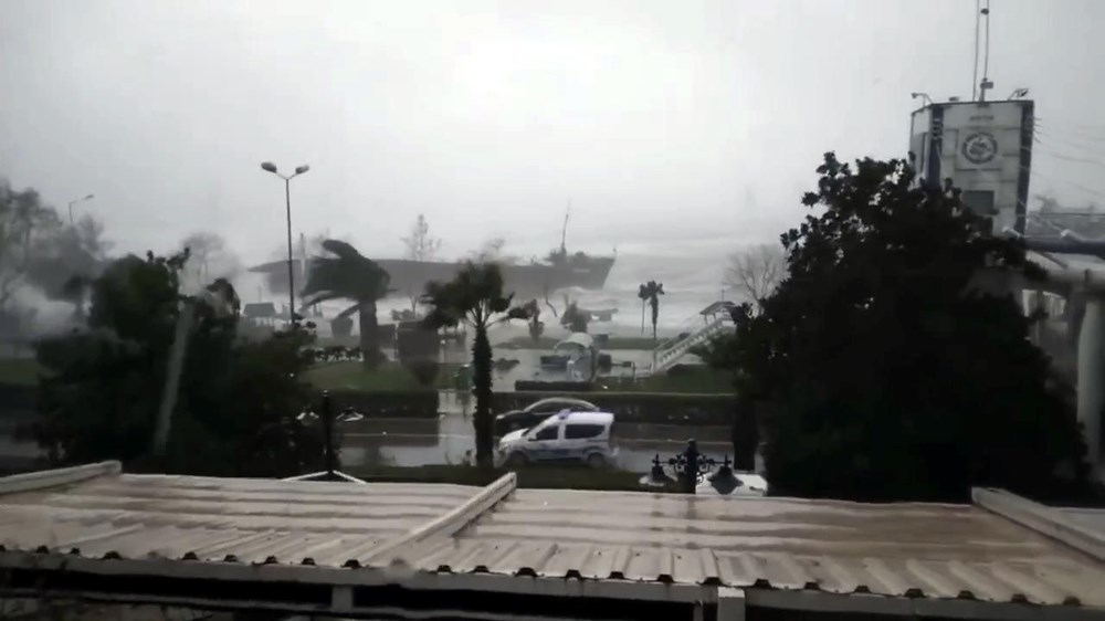 Zonguldak’ta kaybolan gemi battı: 12 Türk mürettebatla irtibat kurulamıyor - 4
