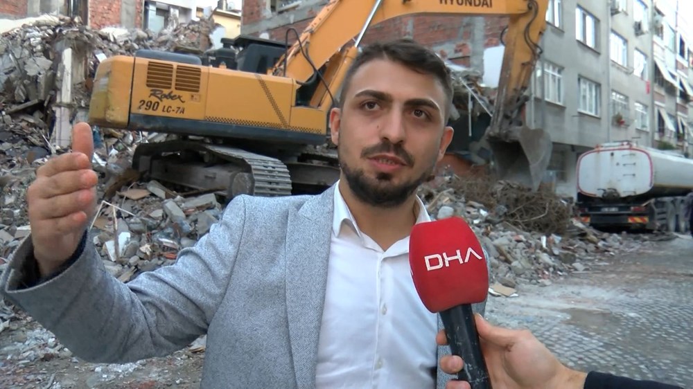 Zeytinburnu’nda bina yıkıldı, yan apartman duvarsız kaldı - 6