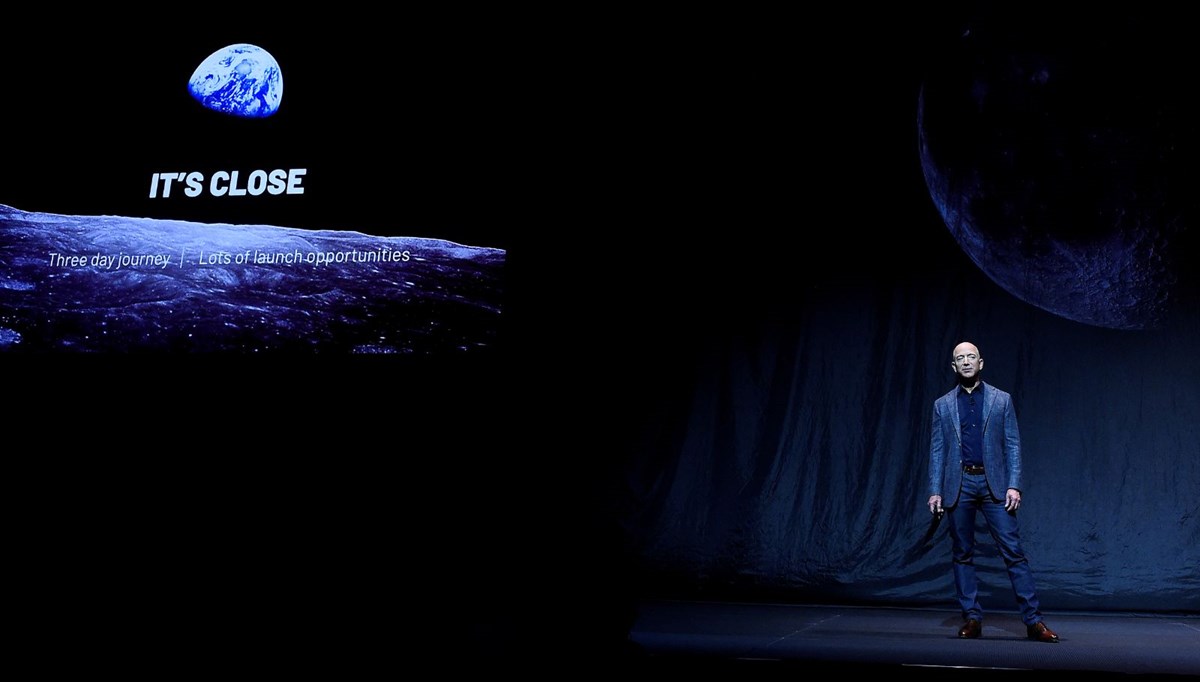 Jeff Bezos'un şirketinden NASA'ya dava