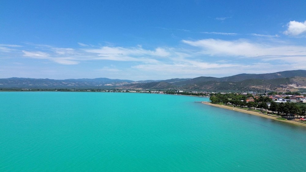 Burası Maldivler değil İznik Gölü! Plankton patlaması sonucu renk değiştirdi - 3