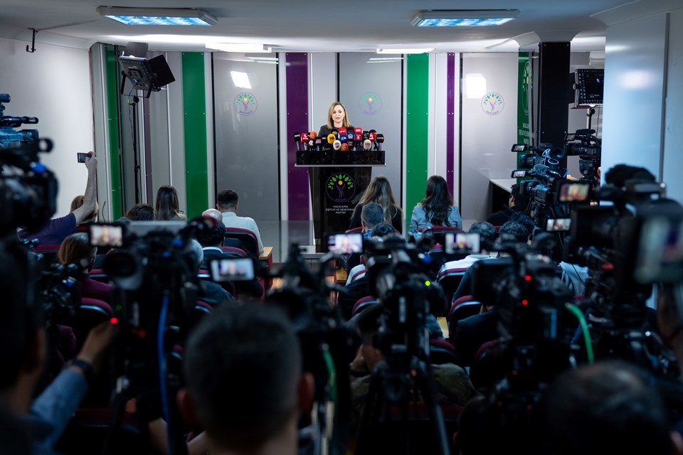 DEM Parti'den yeni anayasa açıklaması: İhtiyacımız var - 1