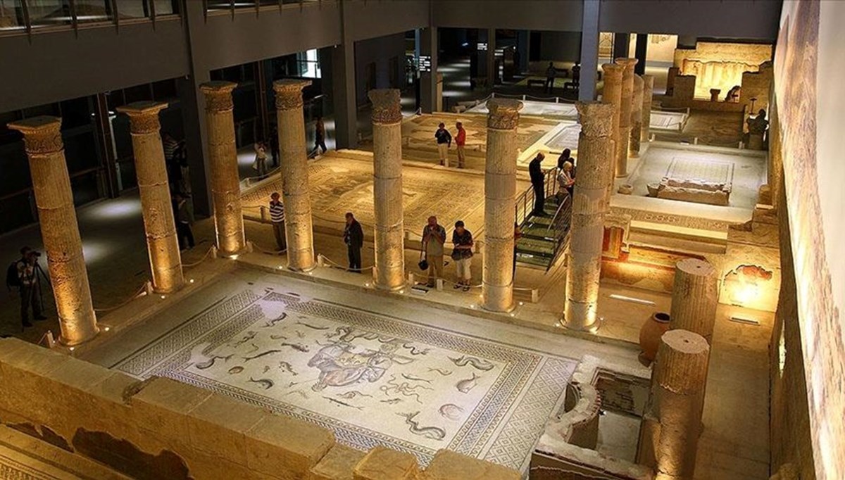 Kültür ve Turizm Bakanı Ersoy'dan MüzeKart açıklaması: 2023'te zam gelecek mi? Kültür ve Turizm Bakanı Ersoy'dan MüzeKart açıklaması: 2023'te zam gelecek mi?
