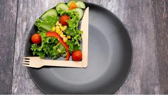 Aralıklı oruç diyeti nedir, nasıl yapılır? - Sağlık Haberleri