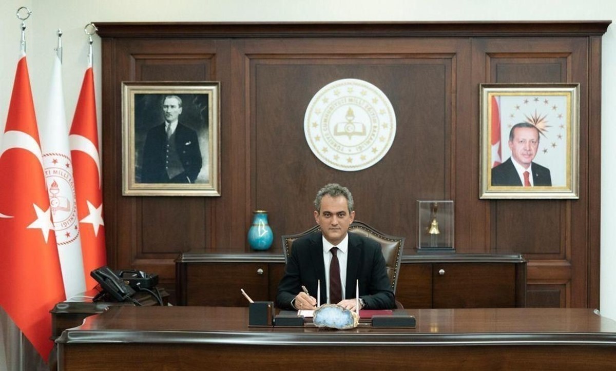 Milli Eğitim Bakanı Mahmut Özer