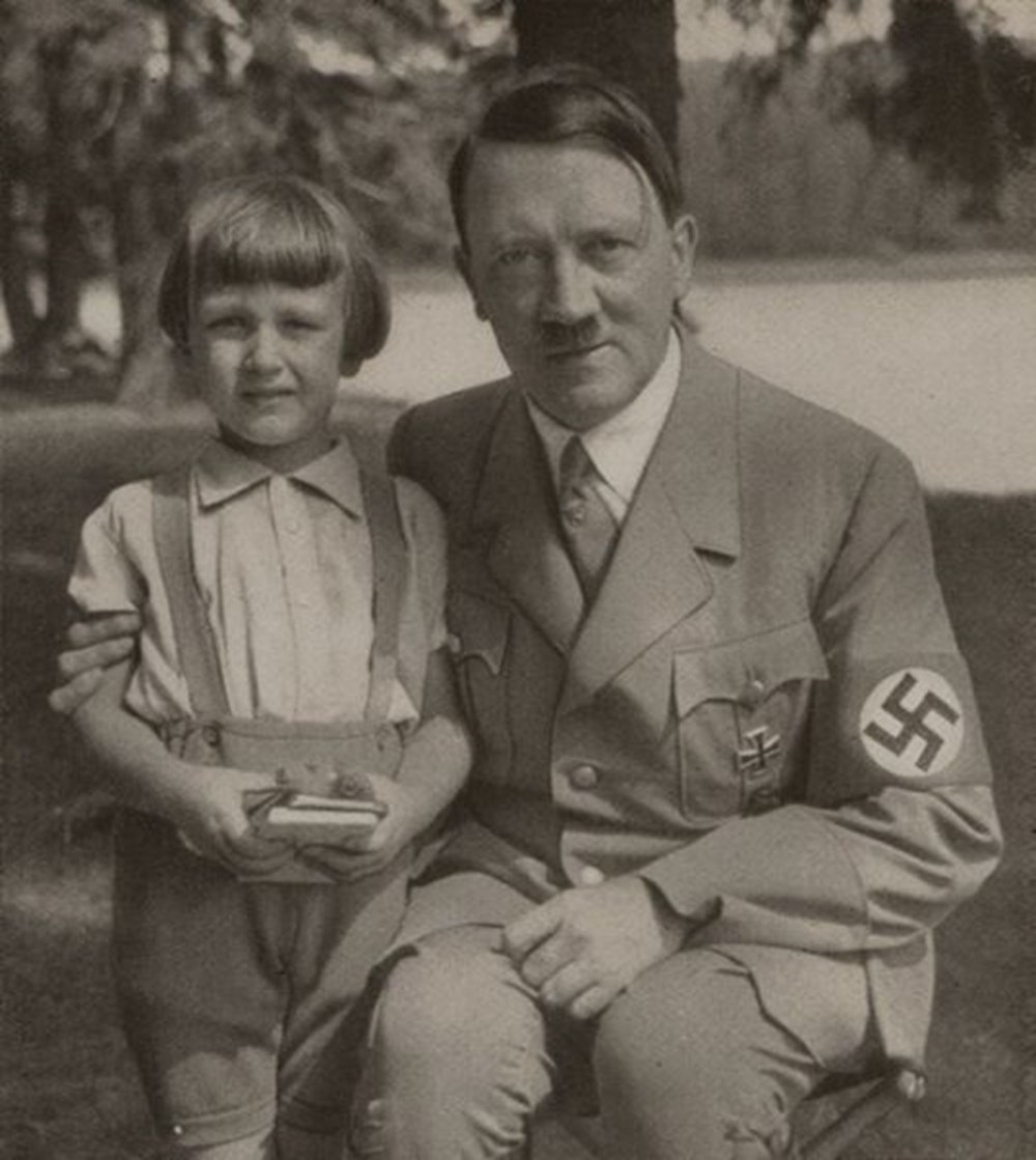 Hitler&apos;in hiç görmediğiniz fotoğrafları 