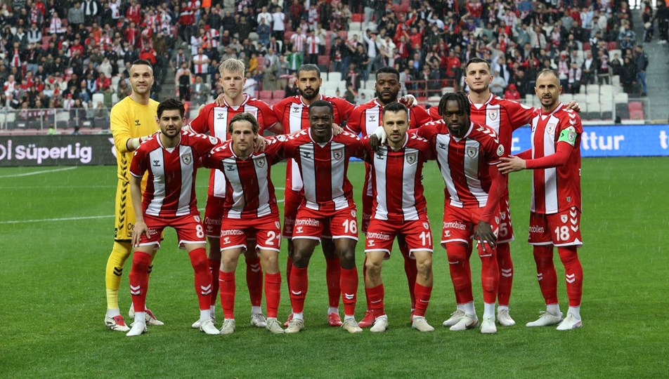 Samsunspor, ikinci yarıda düşüşe geçti